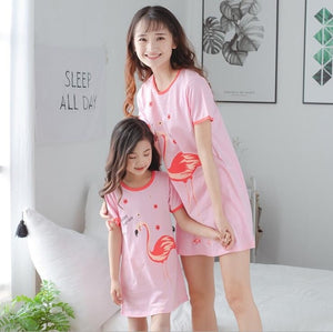 New  summer children's sleepwear girls cotton short-sleeved dress fashion print pajamas skirt girls sleepwear large size
